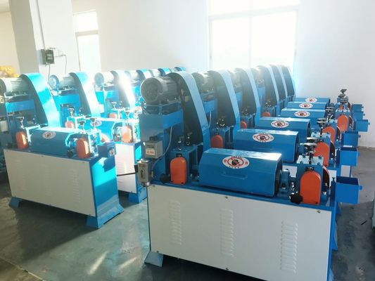 Automatischer Eisen-Draht, der Schneidemaschine mechanische 2-5MM geraderichtet